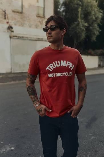 Remera Bamburgh Grey Tee